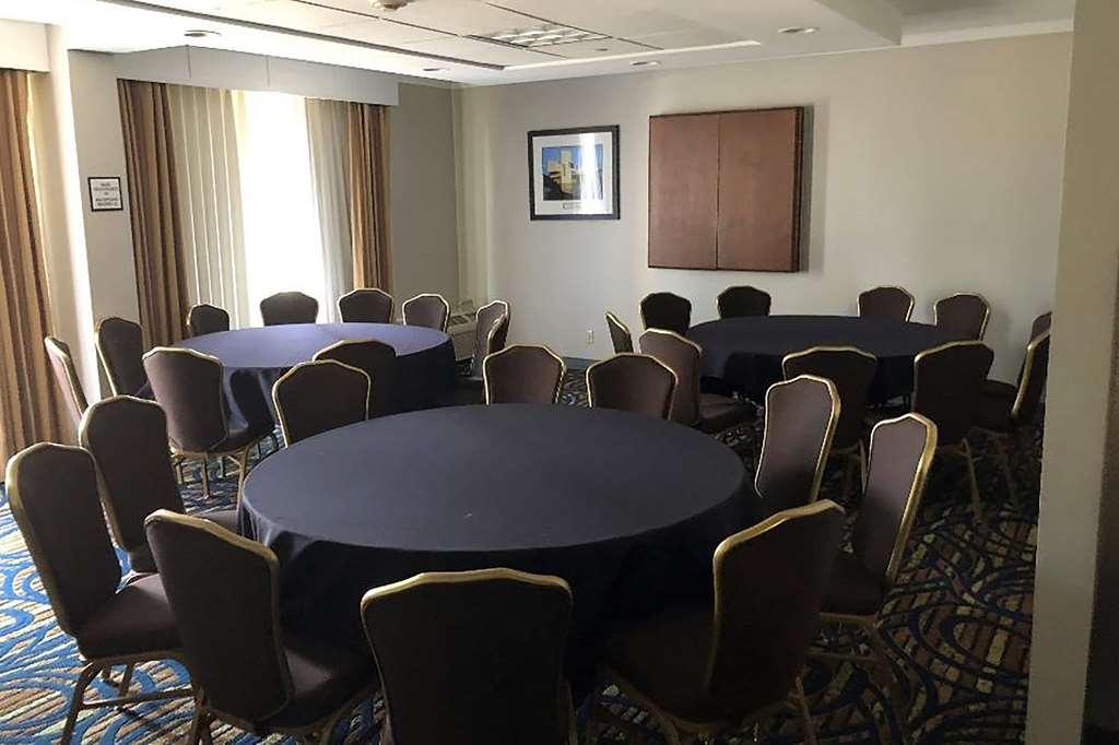 Ramada By Wyndham Cleveland